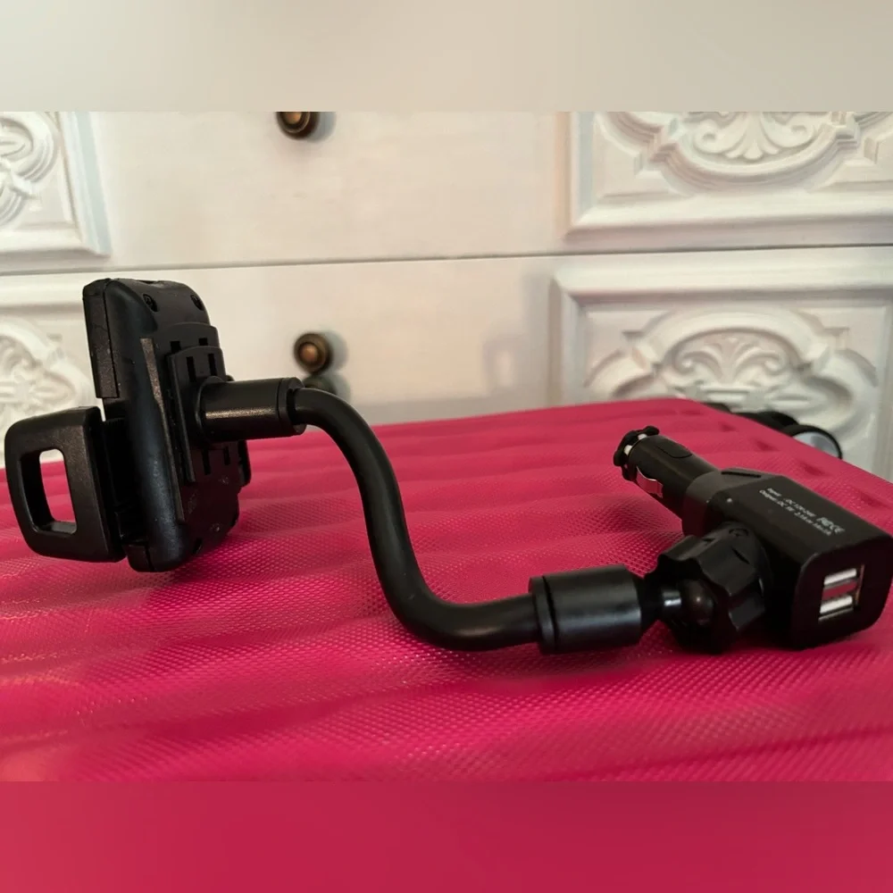 Merkury Black Car Phone Mount